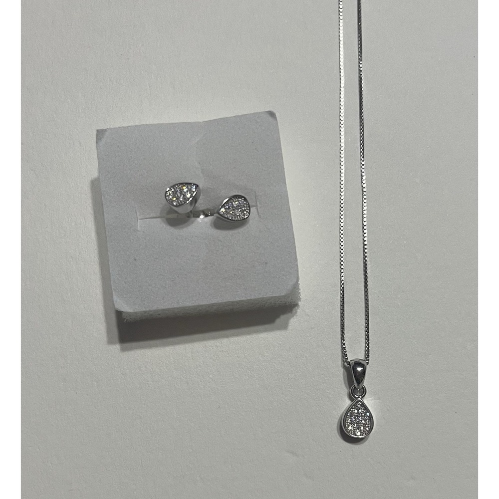 925 Sterling Silver 18 Inch Necklace And Earring‎ Set MSRP 96.99 New With Tags